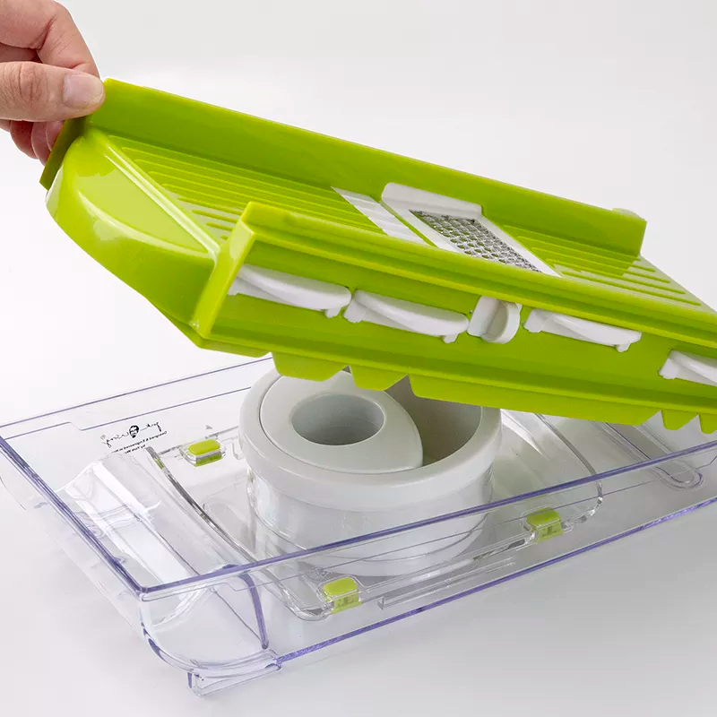 Multifunctional and Adjustable Mandolin Slicer 