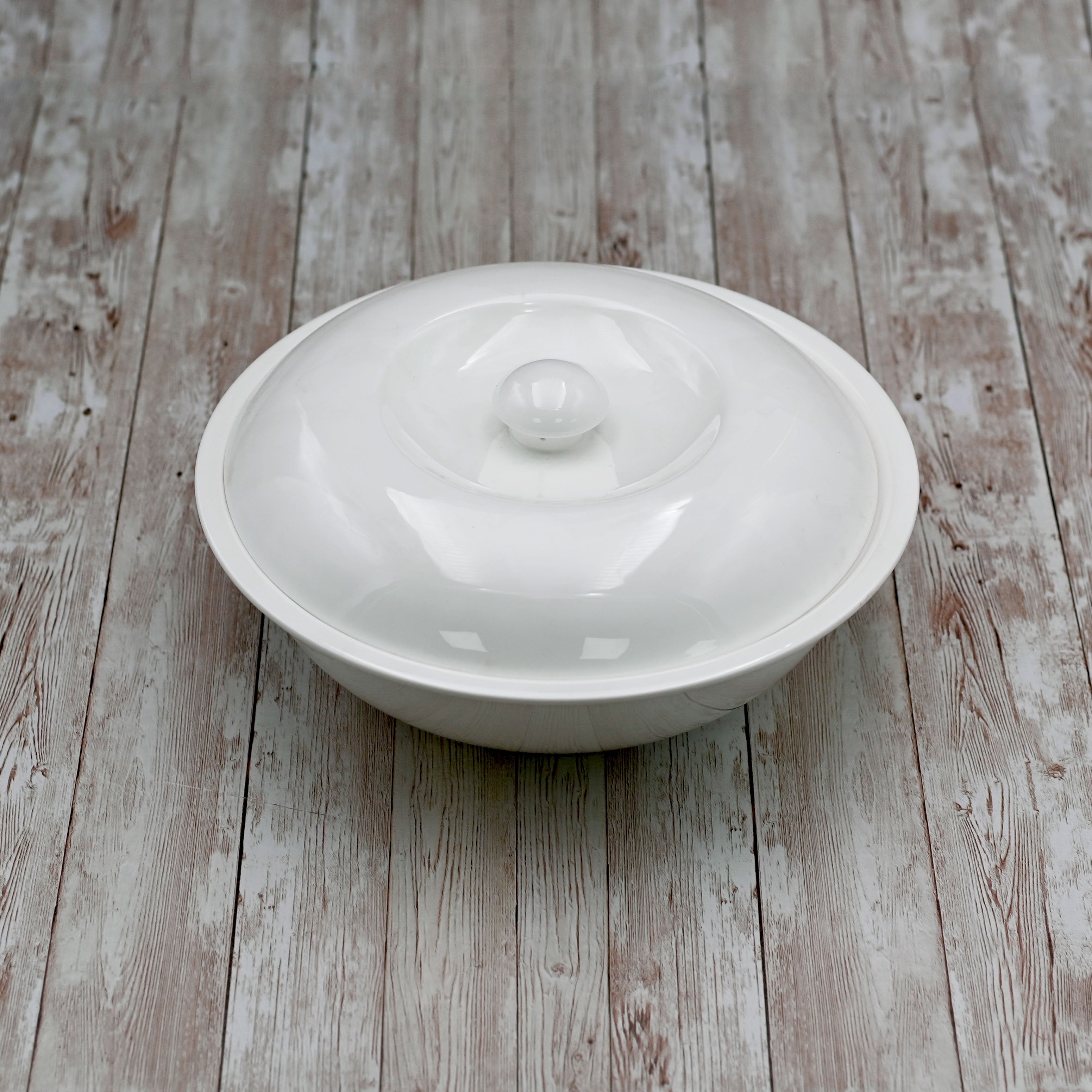 Fine Porcelain 10" Bowl with Lid