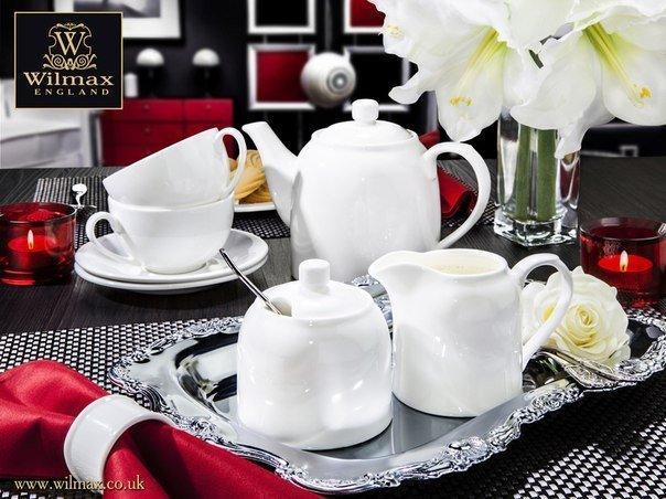 Set of 6 Fine Porcelain 8 Oz. Tea Cups & Saucers 
